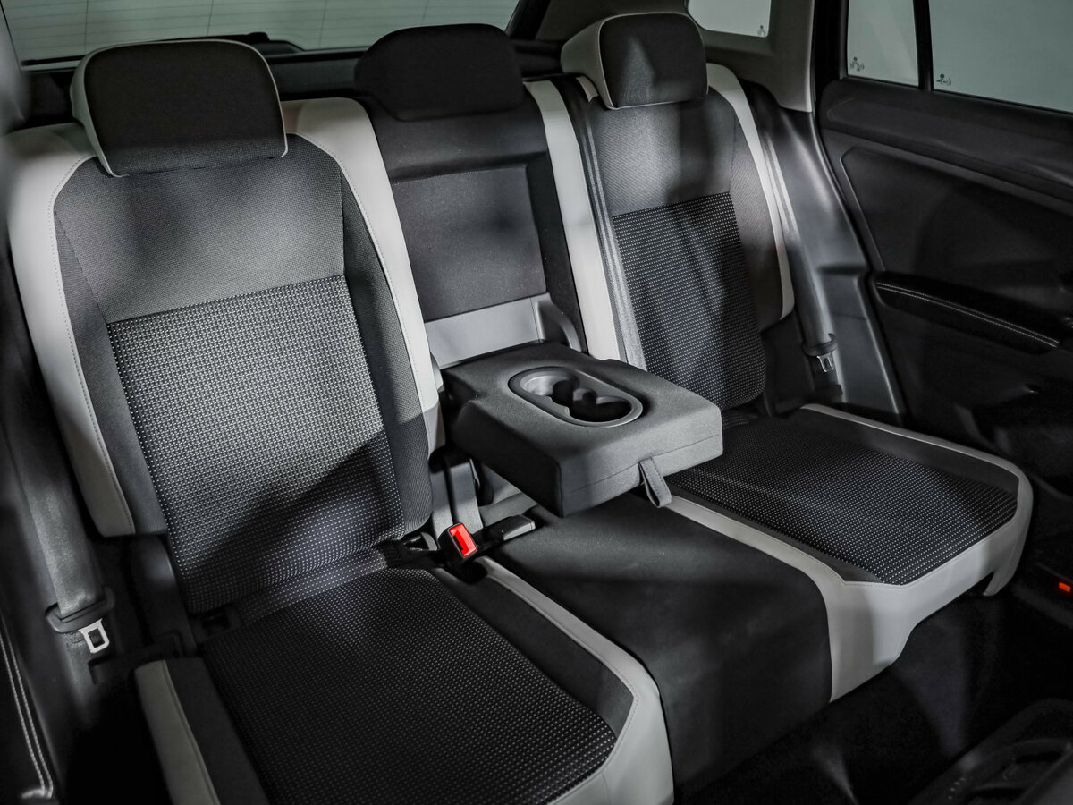 Volkswagen Tiguan 2019 года с пробегом. Фото: #25