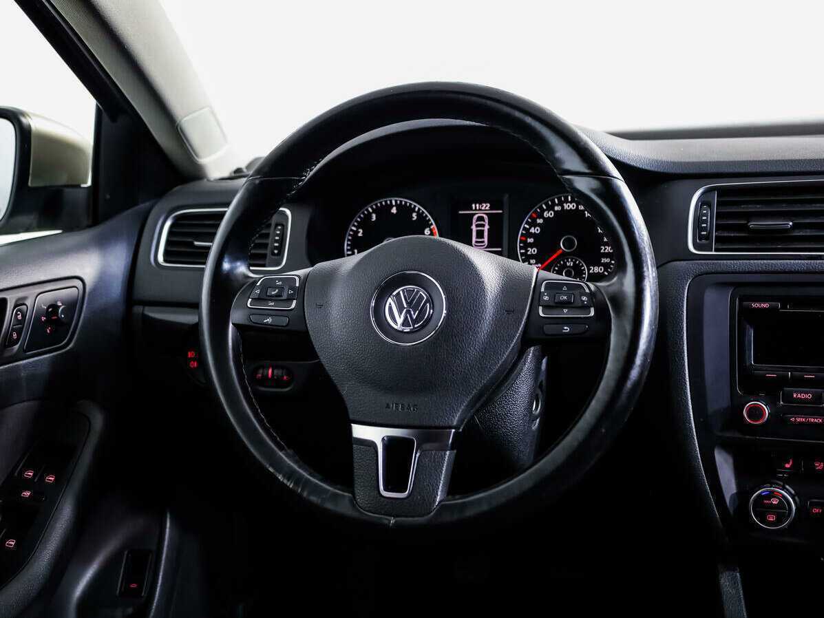 Volkswagen Jetta 2012 года с пробегом. Фото: #9