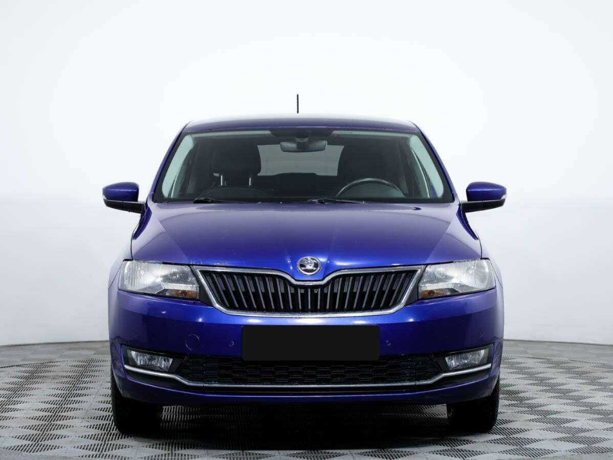 Skoda Rapid 2018 года с пробегом. Посмотреть фото