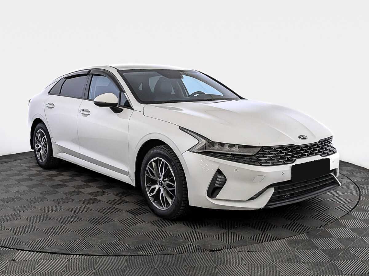 Kia K5 2021 года с пробегом. Фото: #2