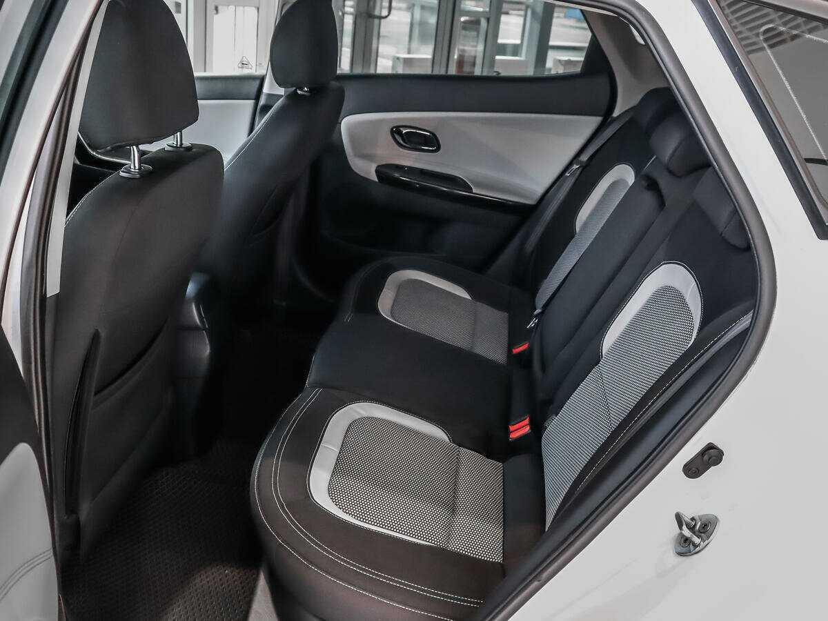 Kia Ceed 2013 года с пробегом. Фото: #9