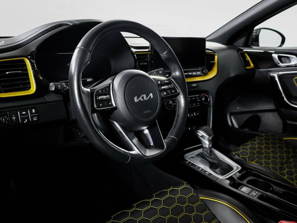Kia XCeed 2021 года с пробегом. Фото: #13