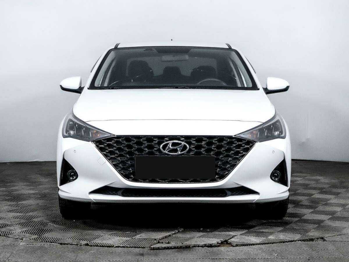 Hyundai Solaris 2021 года с пробегом. Фото: #1