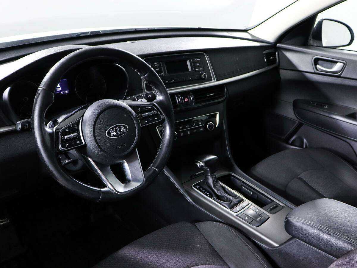 Kia Optima 2019 года с пробегом. Фото: #11