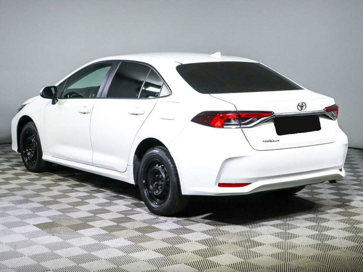 Toyota Corolla 2019 года с пробегом. Фото: #5