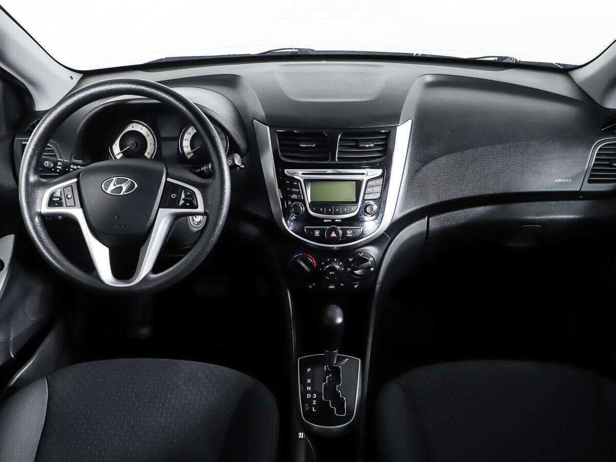 Hyundai Solaris 2012 года с пробегом. Фото: #10