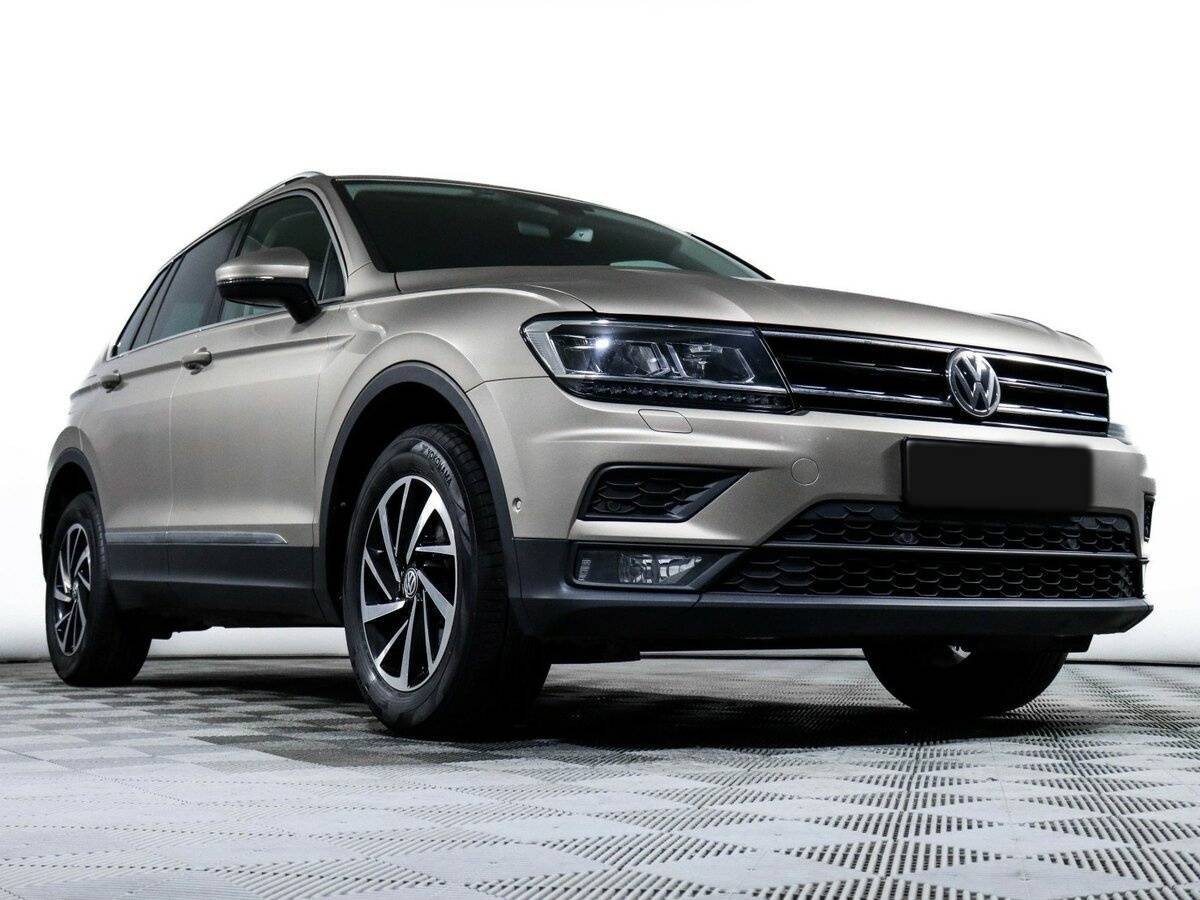 Volkswagen Tiguan 2018 года с пробегом. Фото: #14