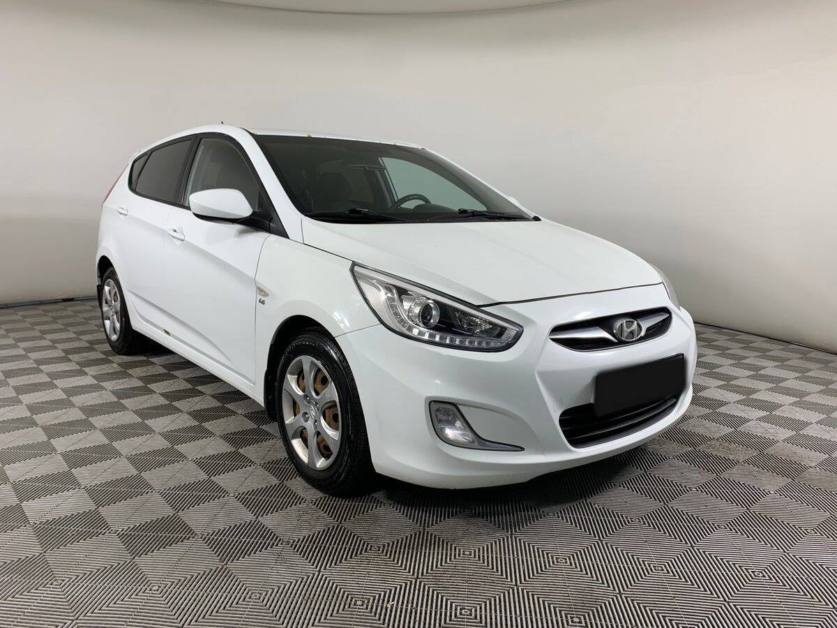 Hyundai Solaris 2013 года с пробегом. Фото: #2
