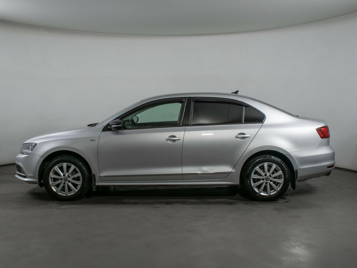 Volkswagen Jetta 2018 года с пробегом. Фото: #7