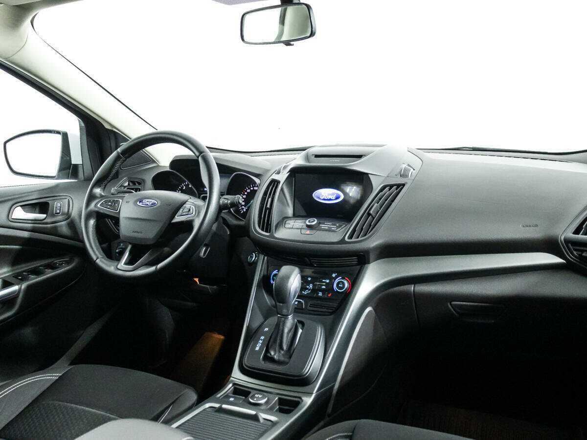 Ford Kuga 2017 года с пробегом. Фото: #8