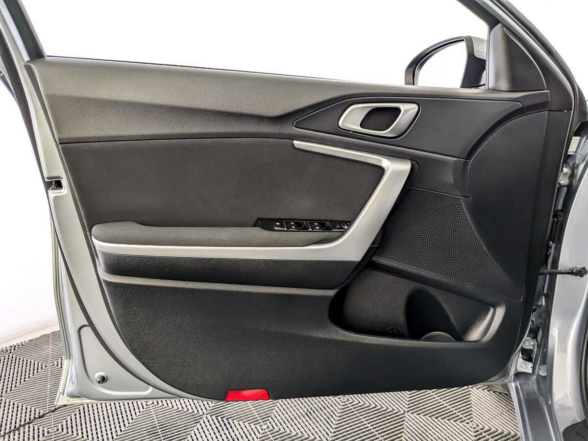 Kia Ceed 2019 года с пробегом. Фото: #14