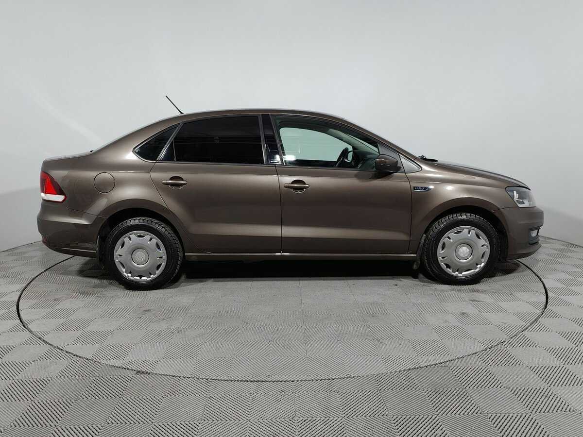 Volkswagen Polo 2016 года с пробегом. Фото: #4
