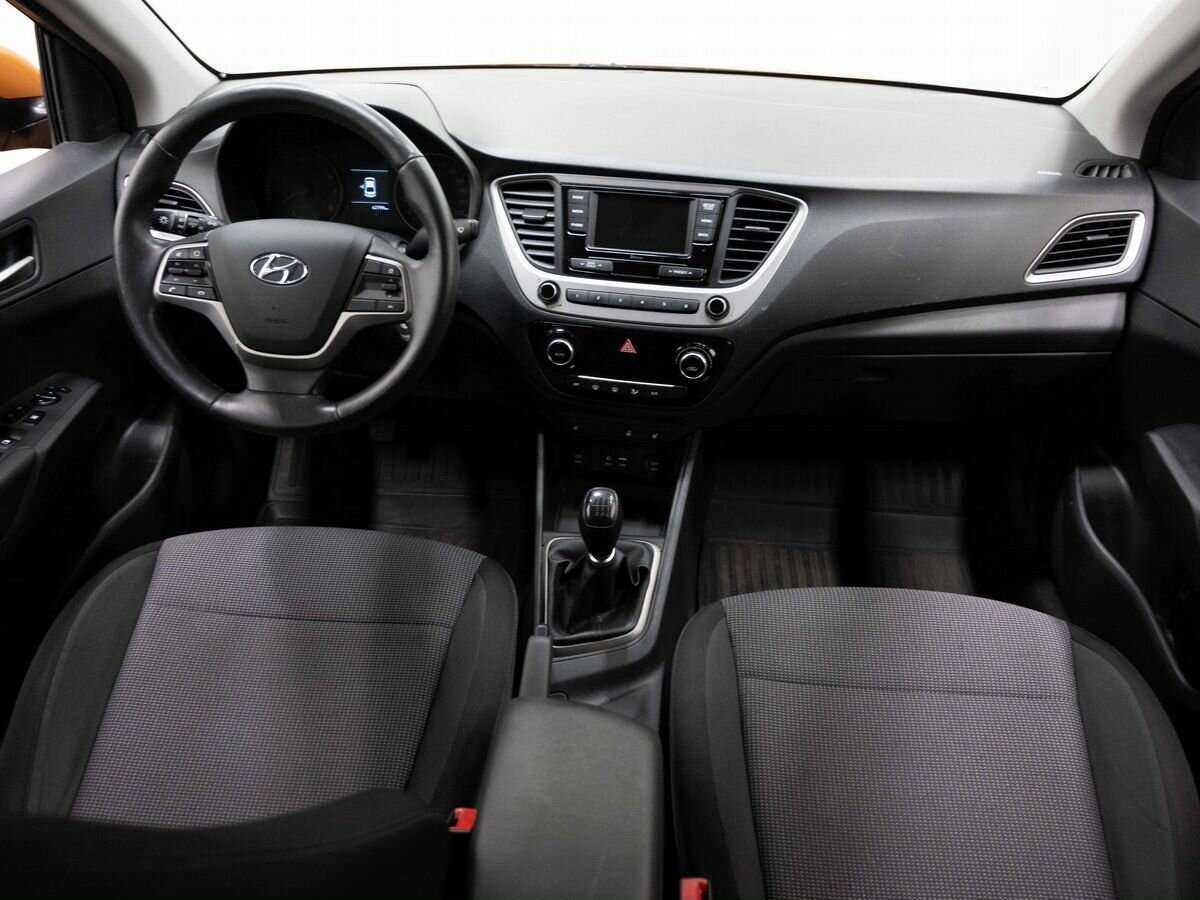 Hyundai Solaris 2018 года с пробегом. Фото: #12