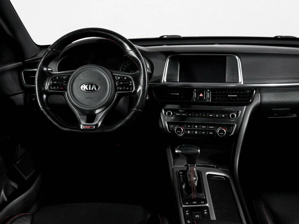 Kia Optima 2017 года с пробегом. Фото: #9