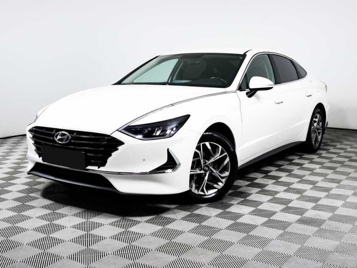 Hyundai Sonata 2021 года с пробегом. Посмотреть фото