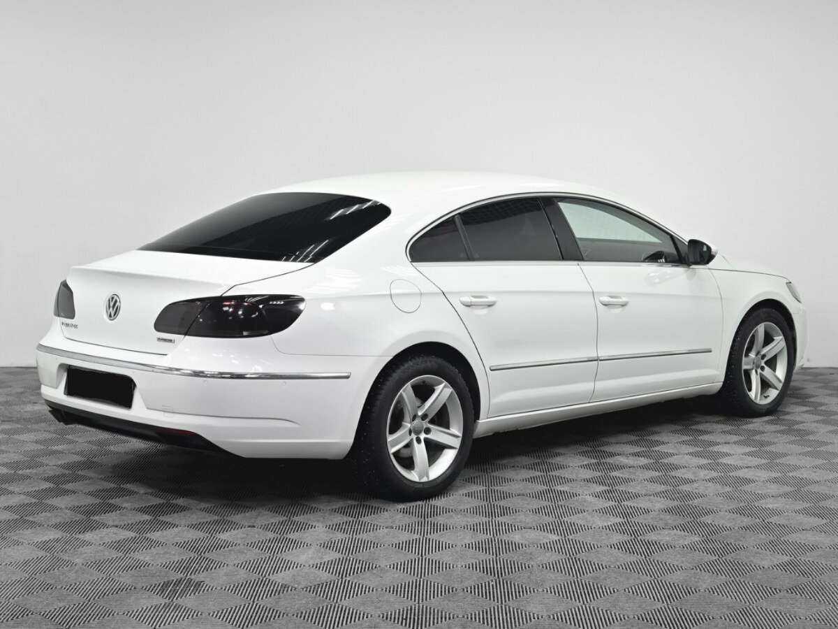 Volkswagen Passat CC 2012 года с пробегом. Фото: #1