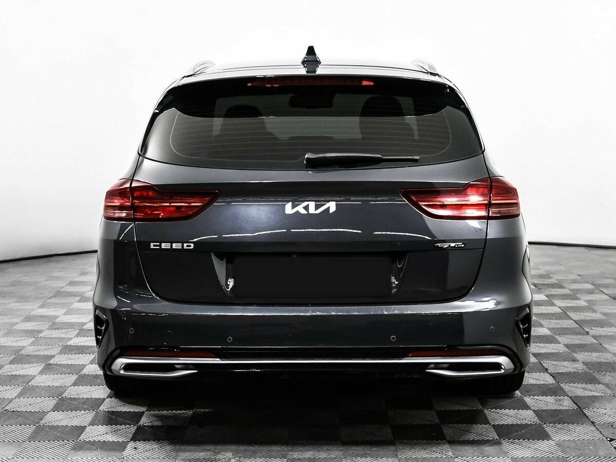 Kia Ceed 2021 года с пробегом. Фото: #5