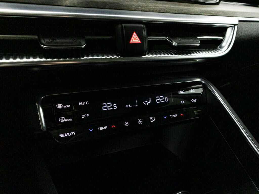 Kia K5 2021 года с пробегом. Фото: #19