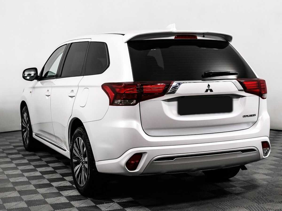 Mitsubishi Outlander 2022 года с пробегом. Фото: #6
