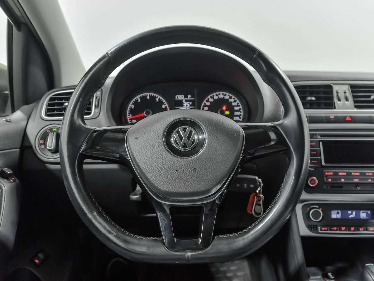Volkswagen Polo 2015 года с пробегом. Фото: #7