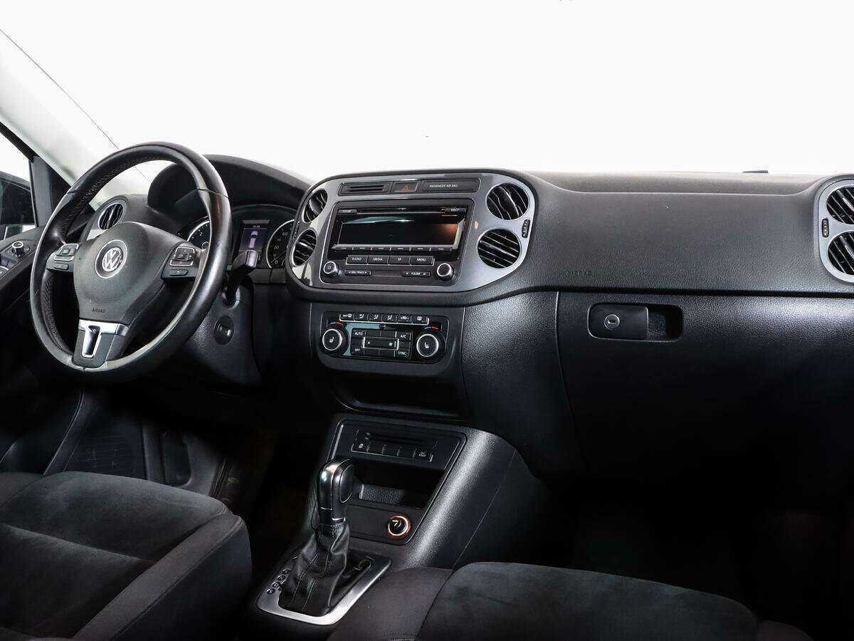 Volkswagen Tiguan 2012 года с пробегом. Фото: #8
