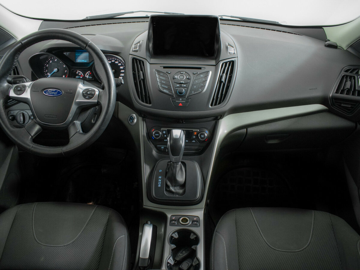 Ford Kuga 2014 года с пробегом. Фото: #8