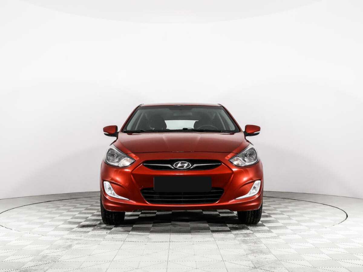 Hyundai Solaris 2012 года с пробегом. Фото: #1