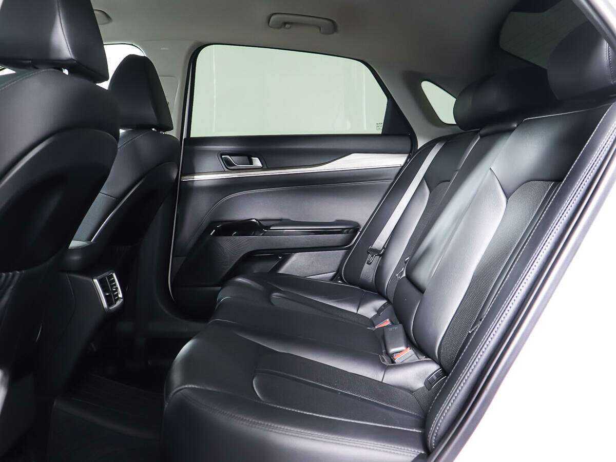 Kia K5 2020 года с пробегом. Фото: #9