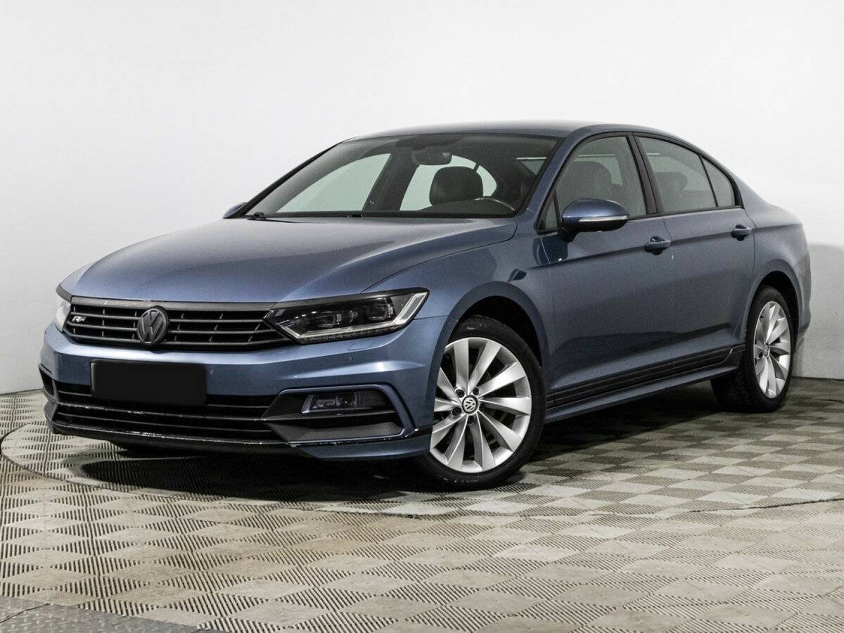 Volkswagen Passat 2017 года с пробегом. Фото: #0