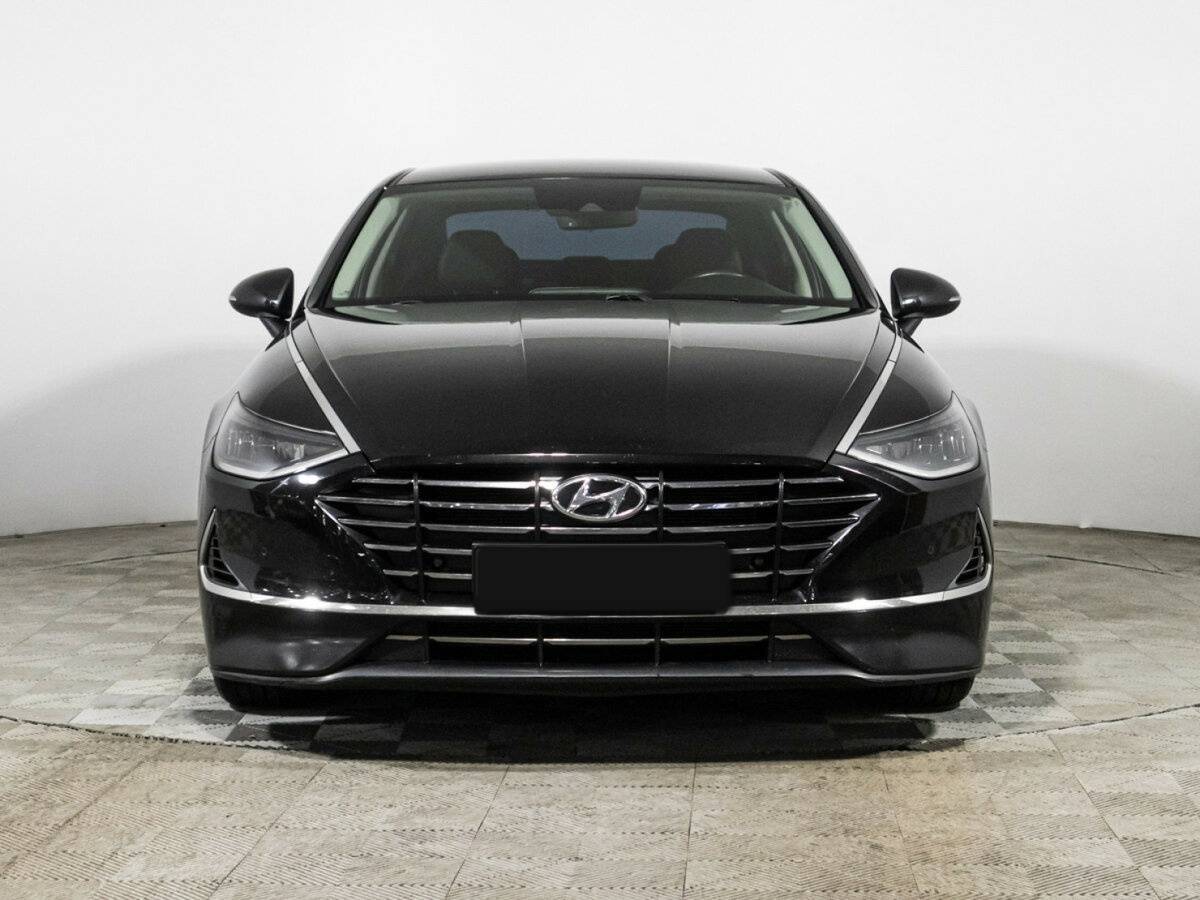 Hyundai Sonata 2020 года с пробегом. Фото: #1