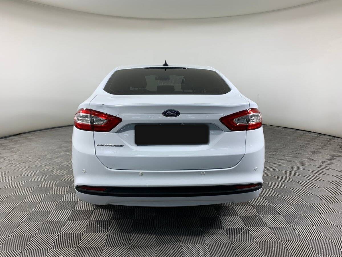 Ford Mondeo 2018 года с пробегом. Фото: #5