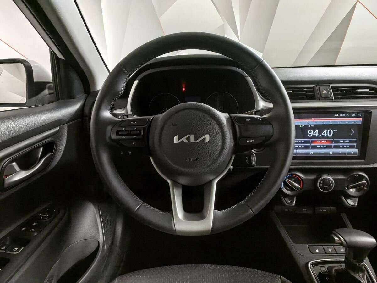 Kia Rio 2022 года с пробегом. Фото: #14