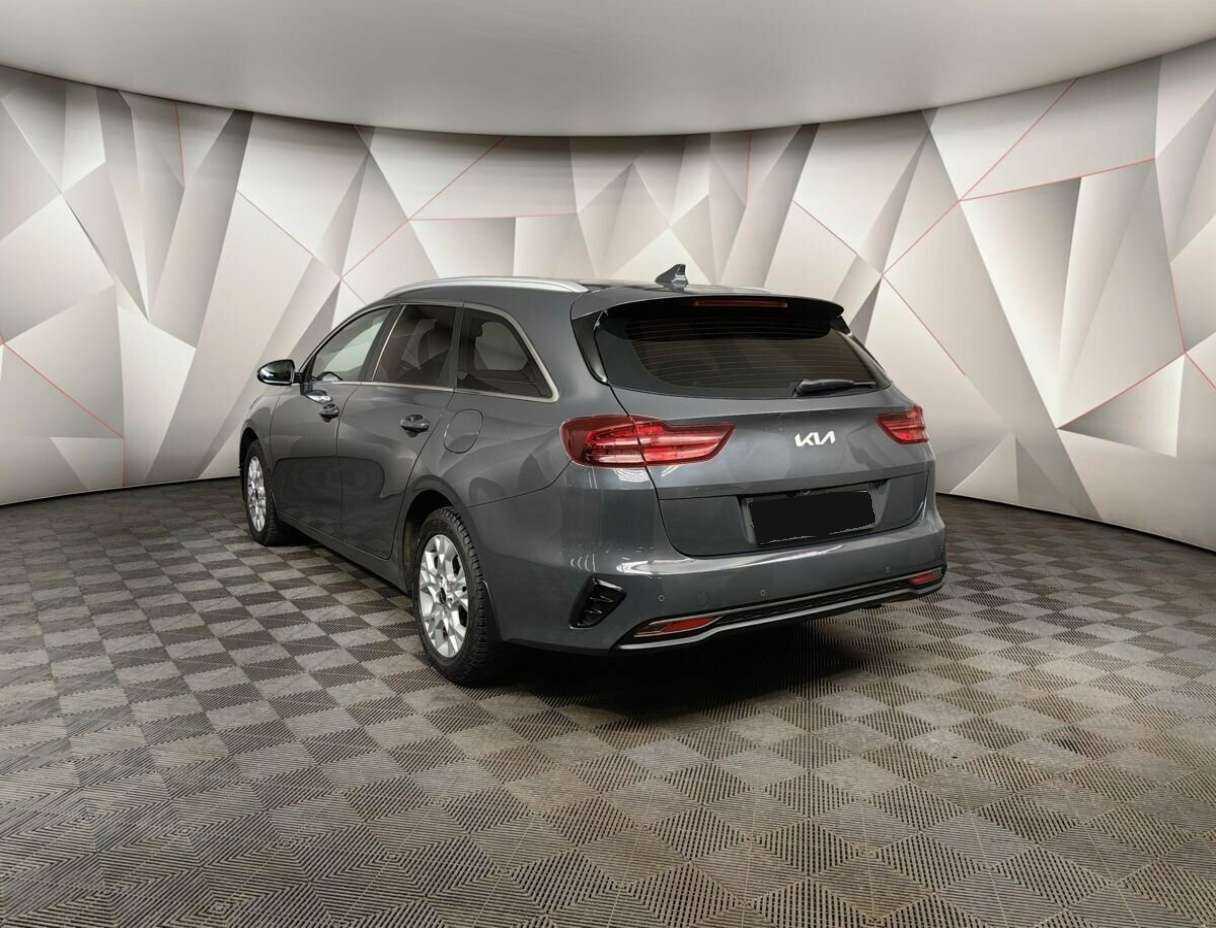 Kia Ceed 2022 года с пробегом. Фото: #3