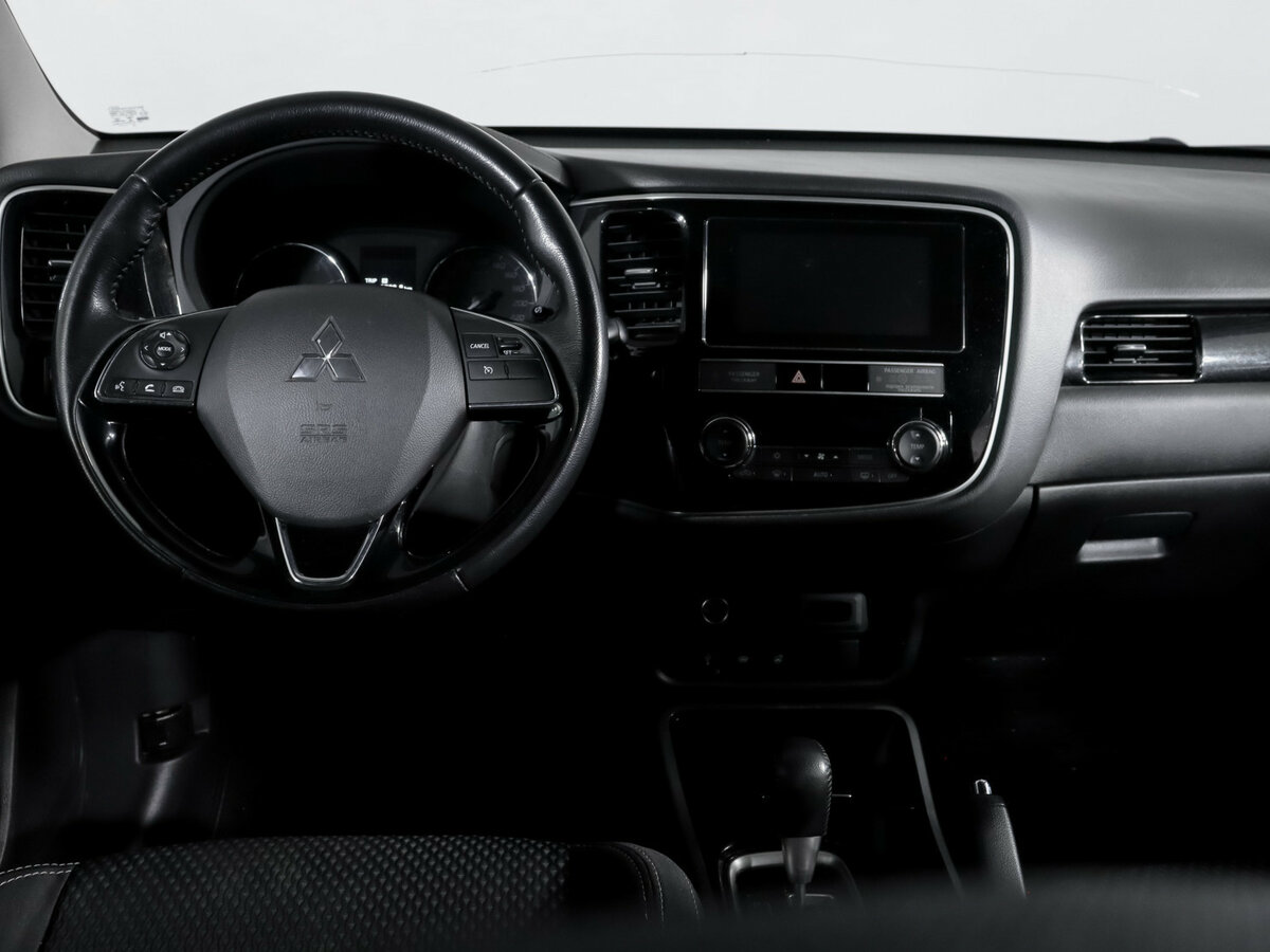 Mitsubishi Outlander 2019 года с пробегом. Фото: #11