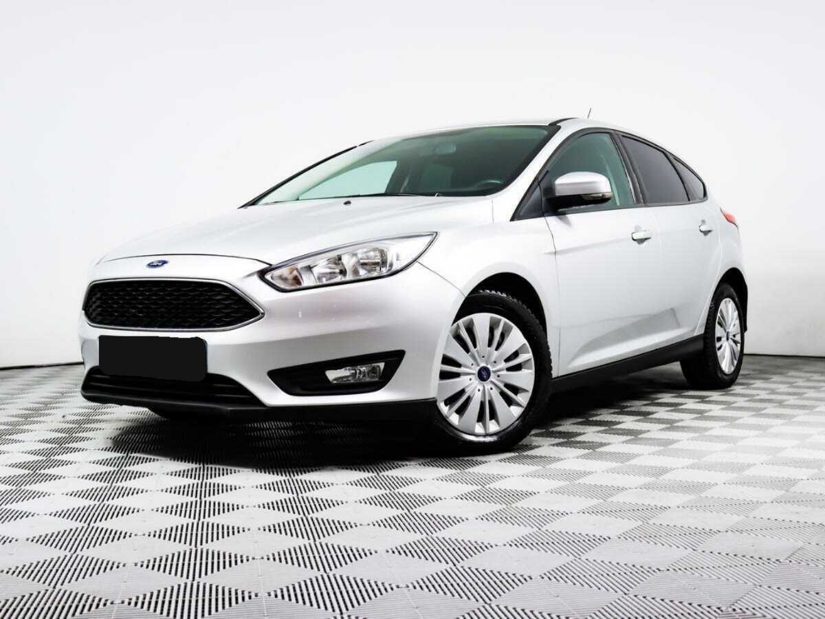 Ford Focus 2017 года с пробегом. Посмотреть фото