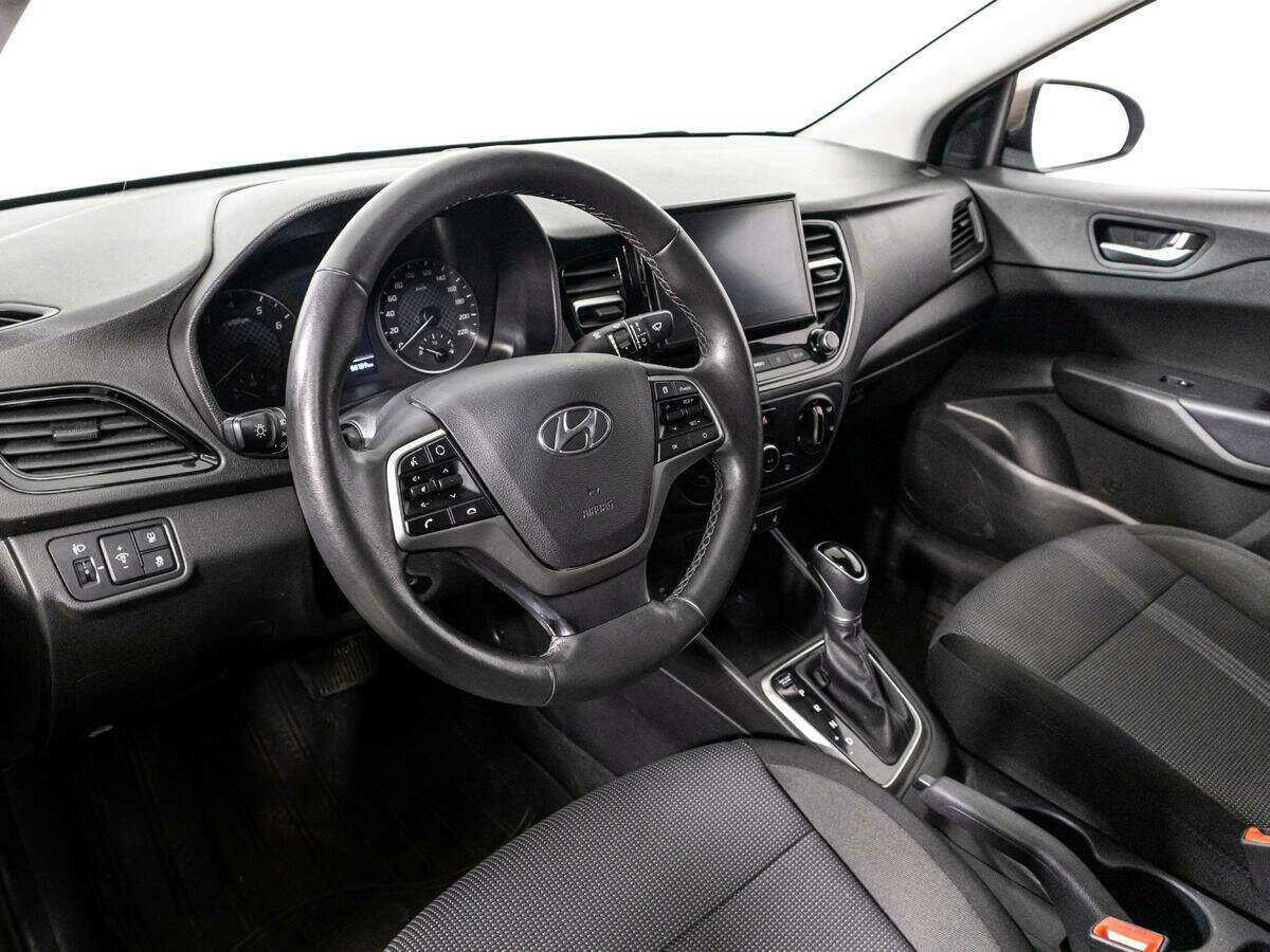 Hyundai Solaris 2021 года с пробегом. Фото: #10