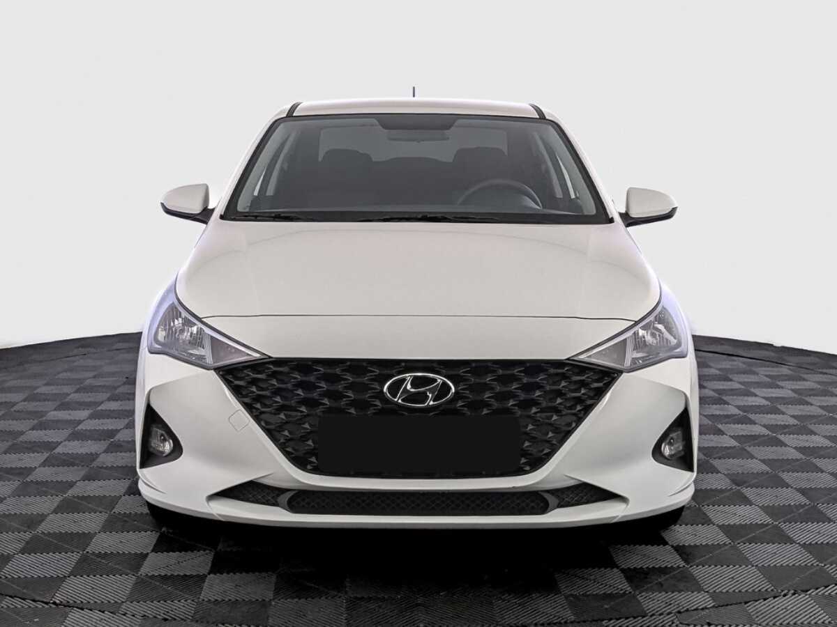 Hyundai Solaris 2022 года с пробегом. Фото: #1