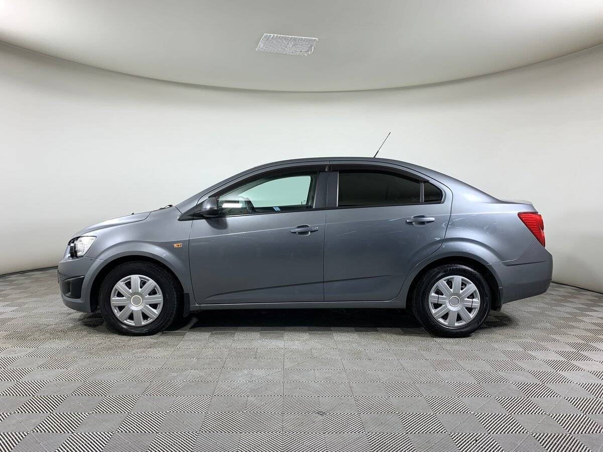 Chevrolet Aveo 2014 года с пробегом. Фото: #7