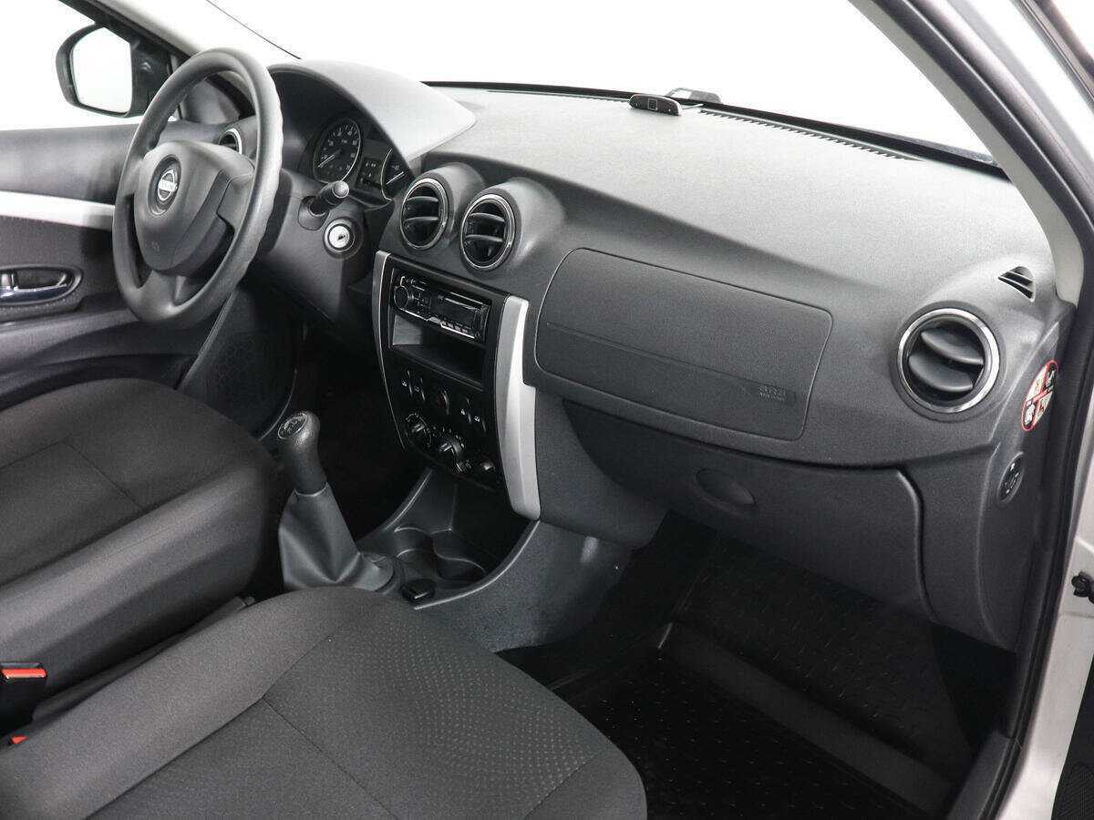 Nissan Almera 2016 года с пробегом. Фото: #9