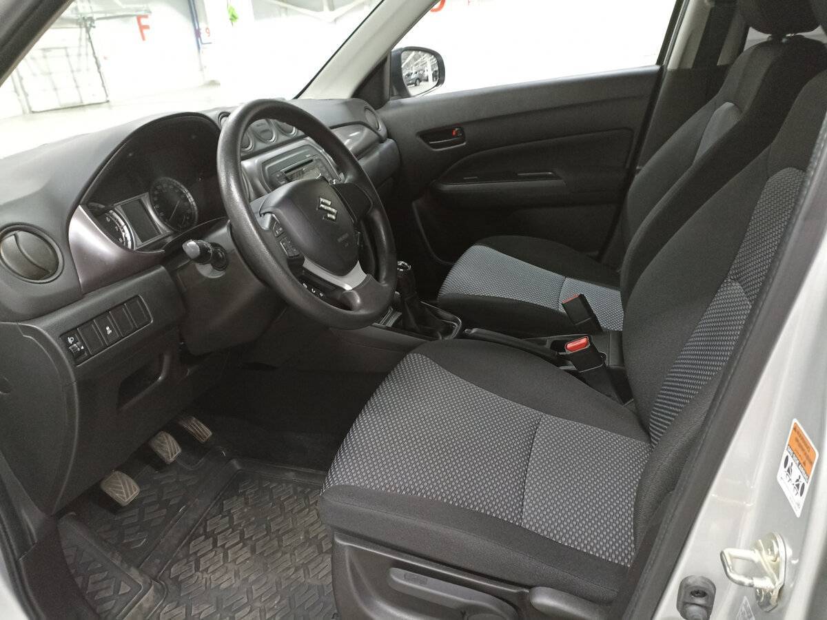 Suzuki Vitara 2021 года с пробегом. Фото: #14