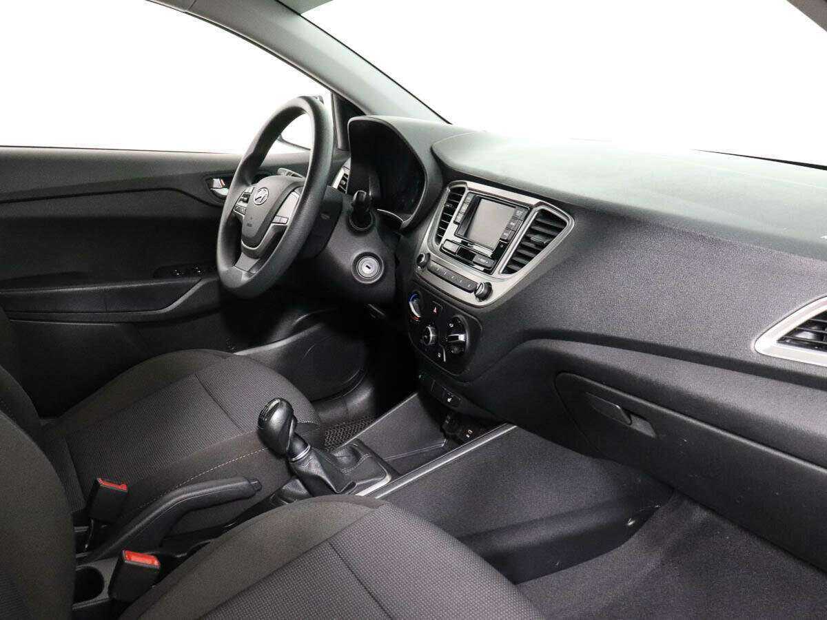 Hyundai Solaris 2020 года с пробегом. Фото: #6