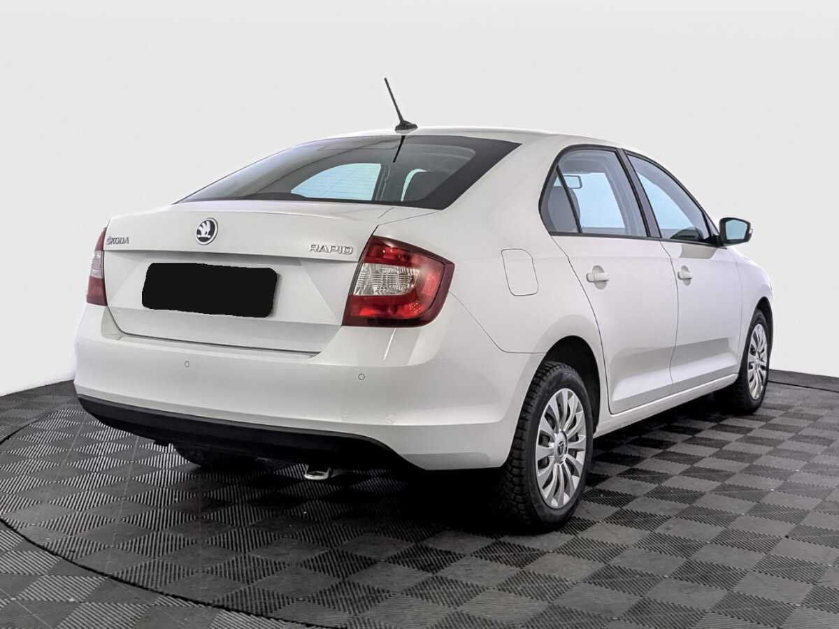 Skoda Rapid 2019 года с пробегом. Фото: #4