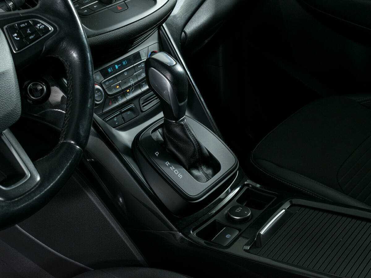 Ford Kuga 2017 года с пробегом. Фото: #12