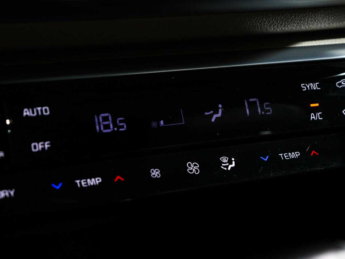 Kia K5 2021 года с пробегом. Фото: #18