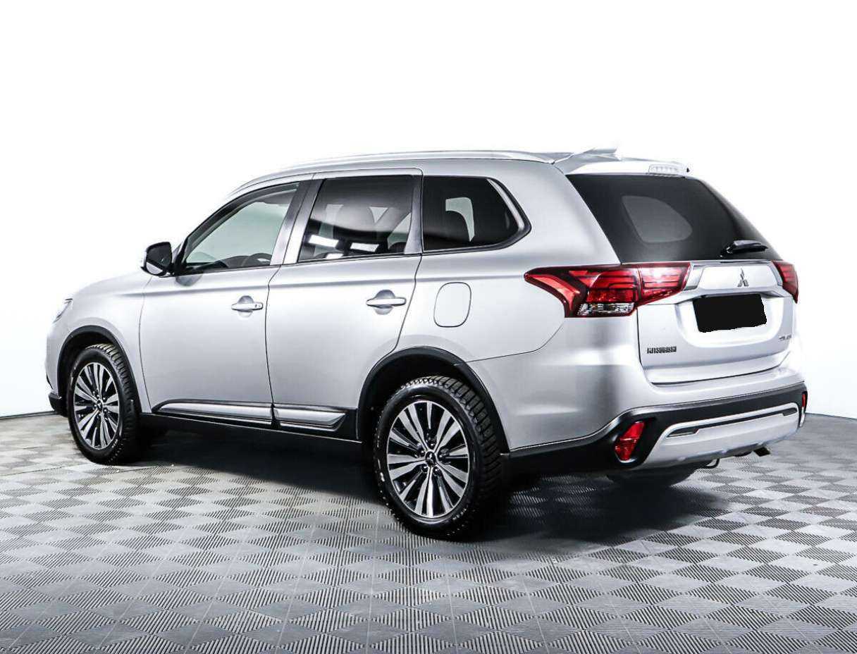 Mitsubishi Outlander 2019 года с пробегом. Фото: #6