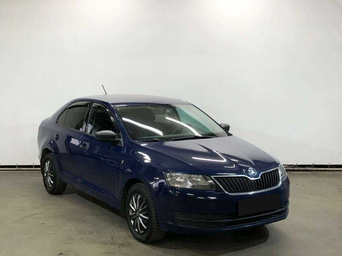 Skoda Rapid 2015 года с пробегом. Фото: #2