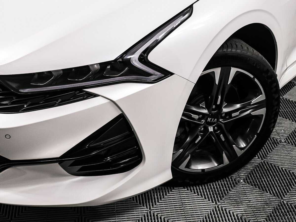 Kia K5 2021 года с пробегом. Фото: #14