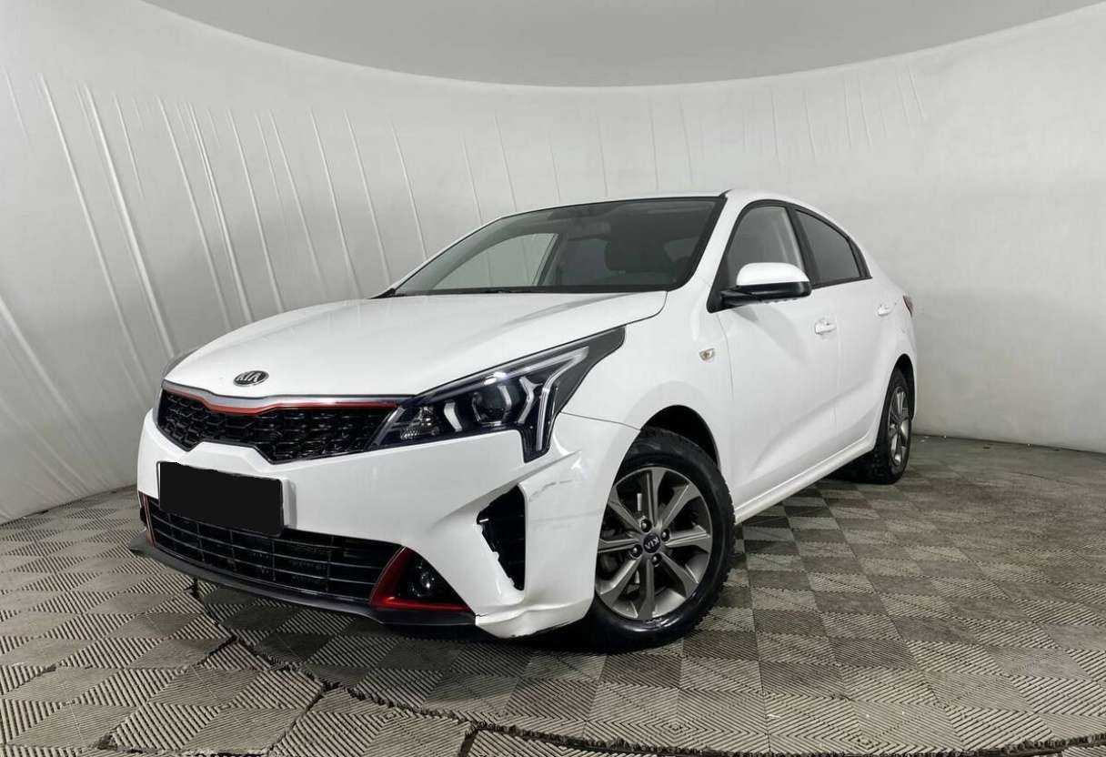 Kia Rio 2021 года с пробегом. Посмотреть фото
