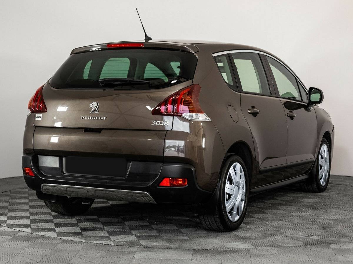 Peugeot 3008 2014 года с пробегом. Фото: #3