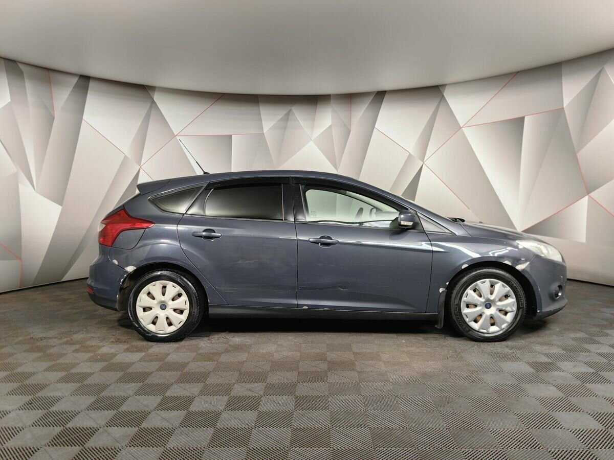 Ford Focus 2012 года с пробегом. Фото: #4